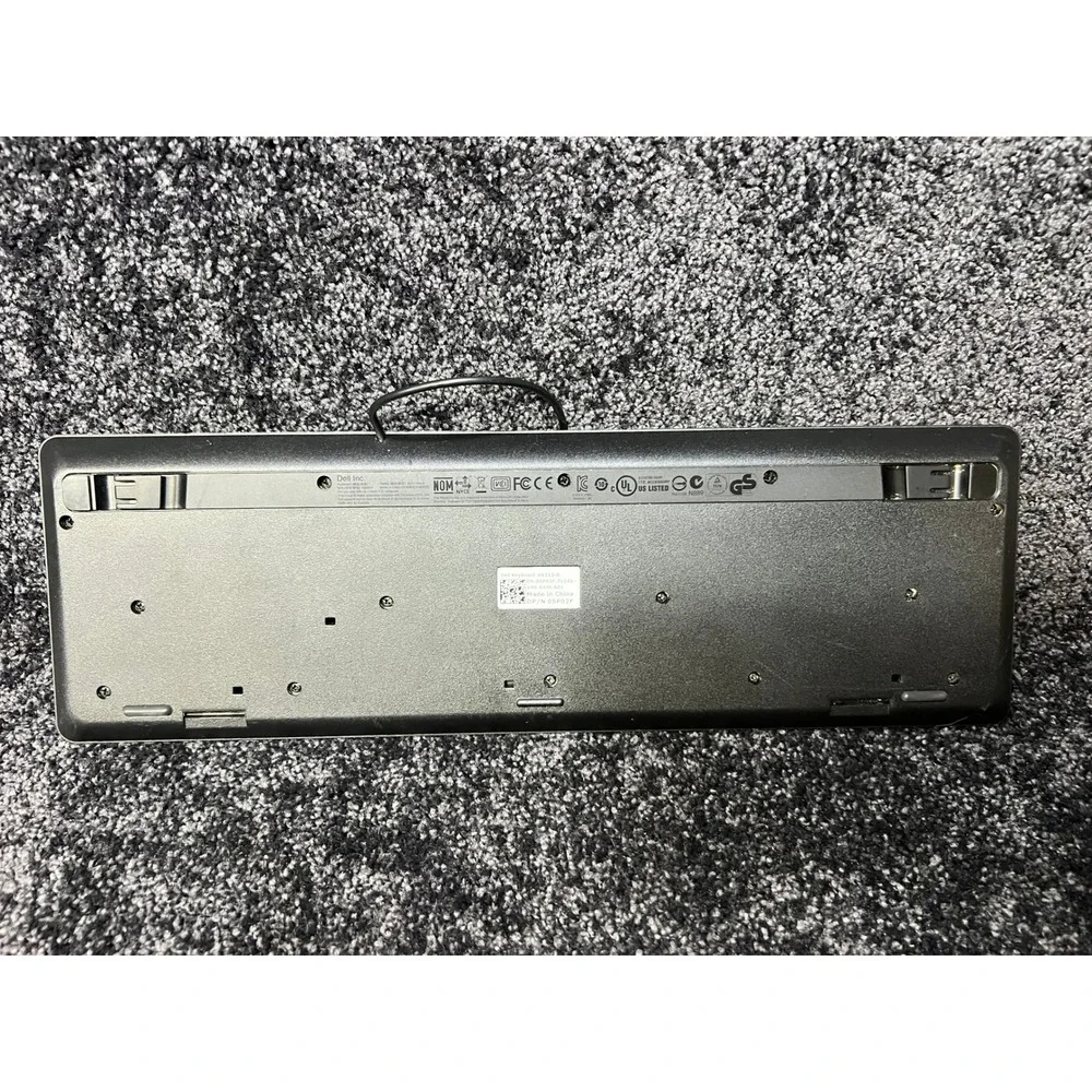 Dell Wired Keyboard KB4021 - Used Tested Working - has‎ both feet